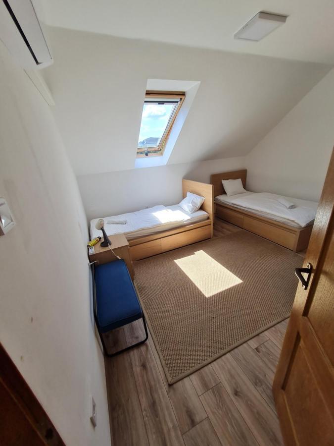 Patakmalom Vendeghaz Hotel Döbrönte Bagian luar foto